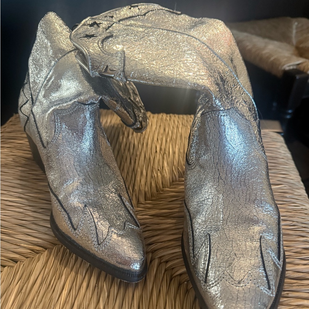 SCHUTZ Metallic Silver Ankle Boots